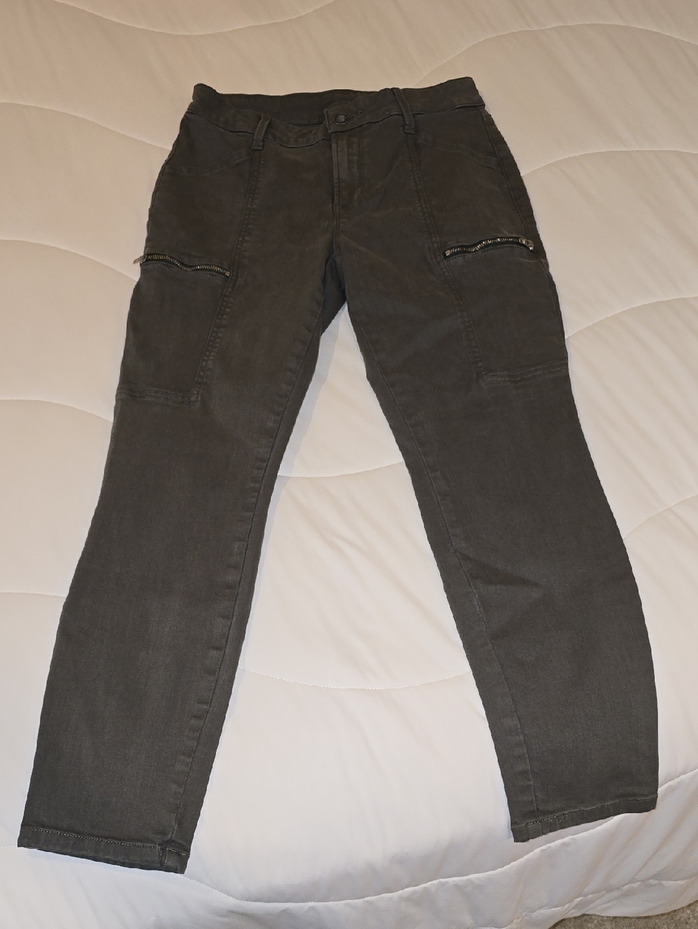 NEVER WORND Zip Pocket Cargo pants